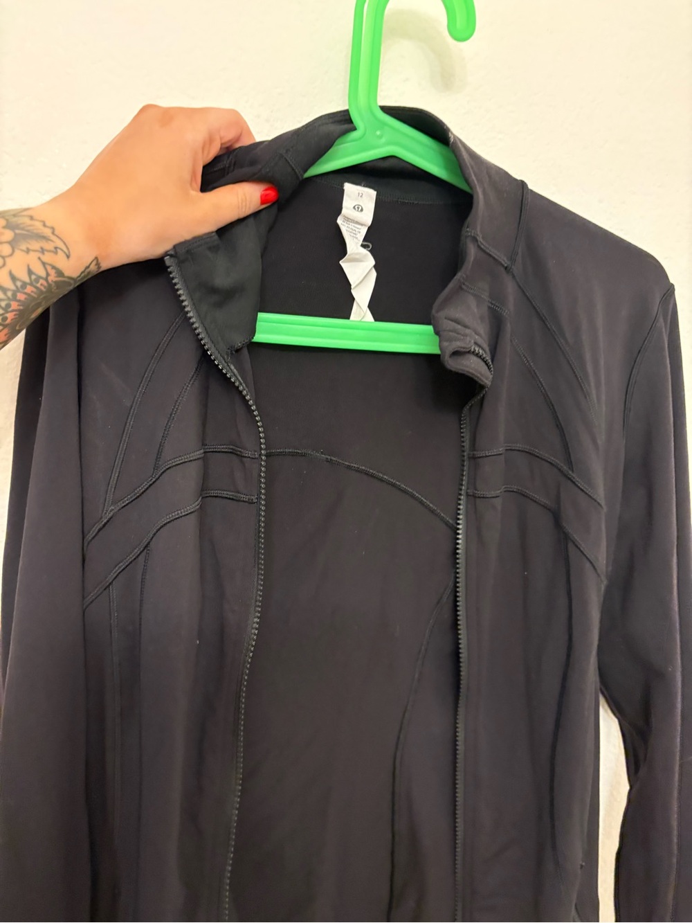 Lululemon define Jacket